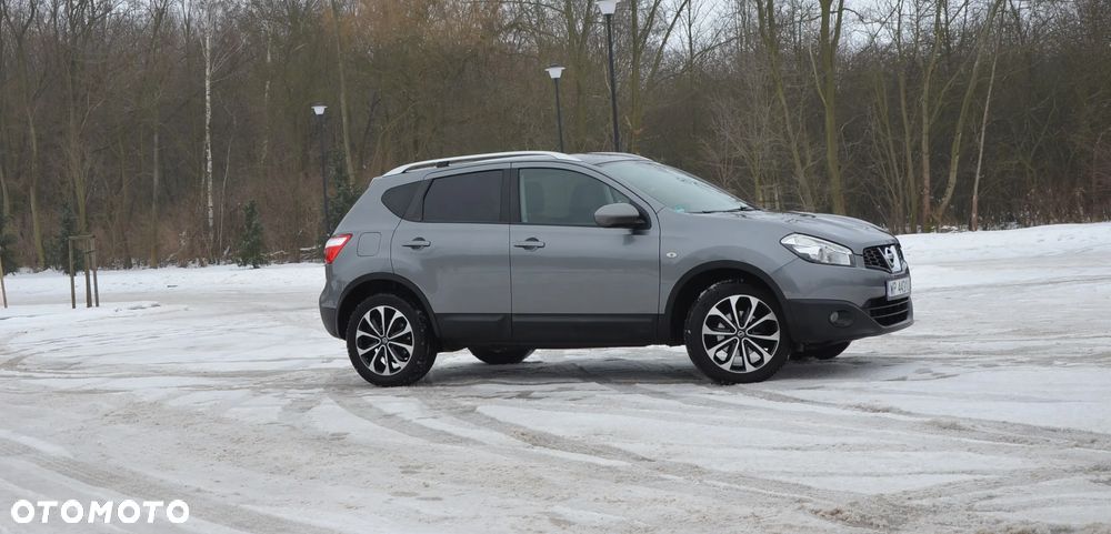 Nissan Qashqai - 1