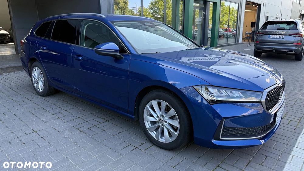 Skoda Superb 2.0 TDI SCR Selection DSG - 4