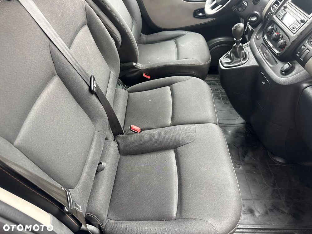Renault Trafic - 21