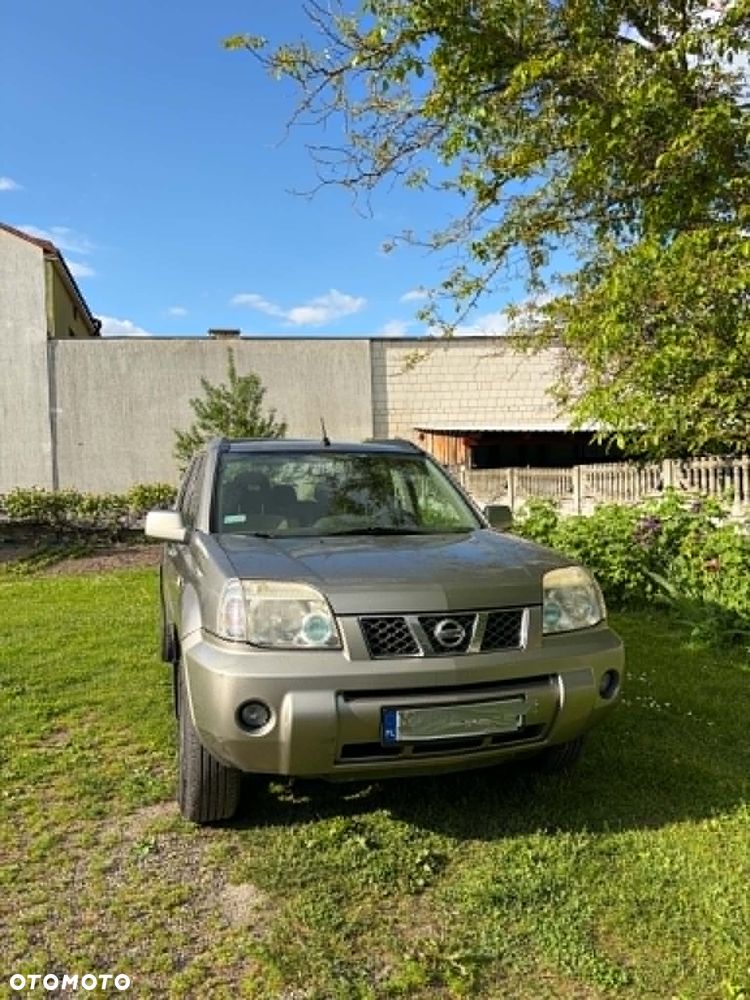 Nissan X-Trail - 2
