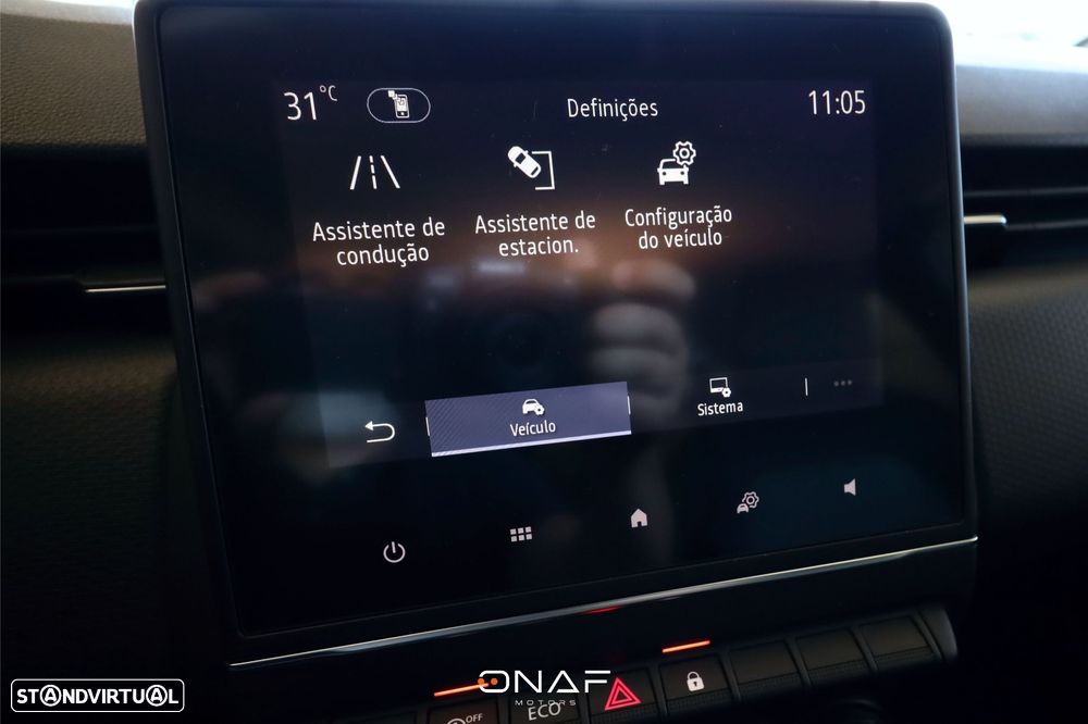 Renault Clio TCe 90 BUSINESS EDITION - 22