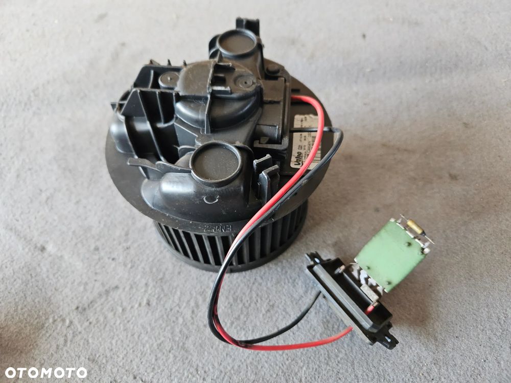 Wentylator dmuchawa nawiewu rezystor Renault Megane II Lift 2006r 030911X - 1