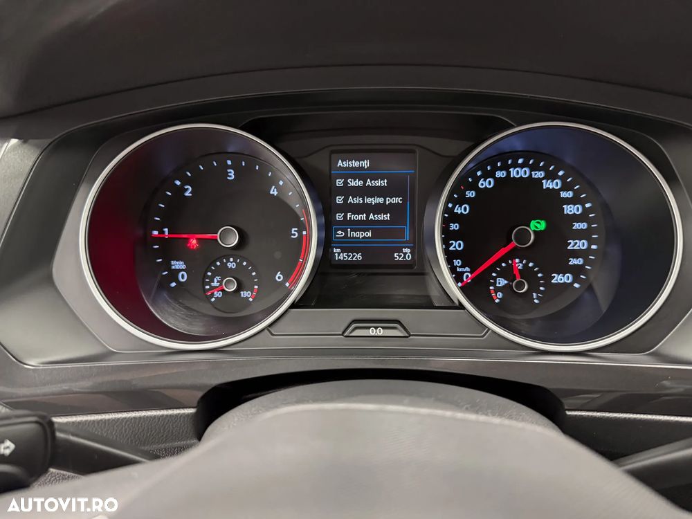 Volkswagen Tiguan 2.0 TDI SCR 4MOTION DSG Life - 31