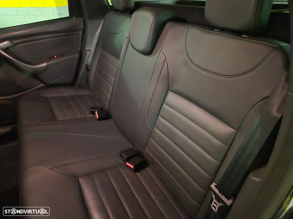 Dacia Duster 1.2 TCe Prestige - 27