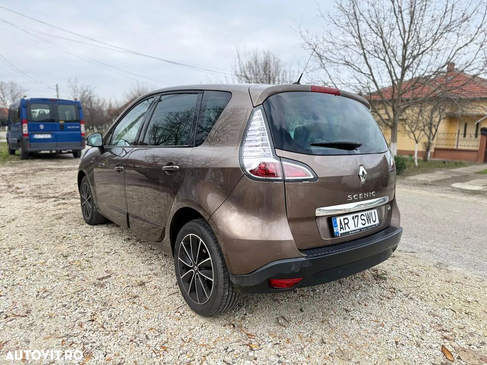 Renault Scenic ENERGY dCi 130 Start & Stop Euro 6 Bose Edition - 3