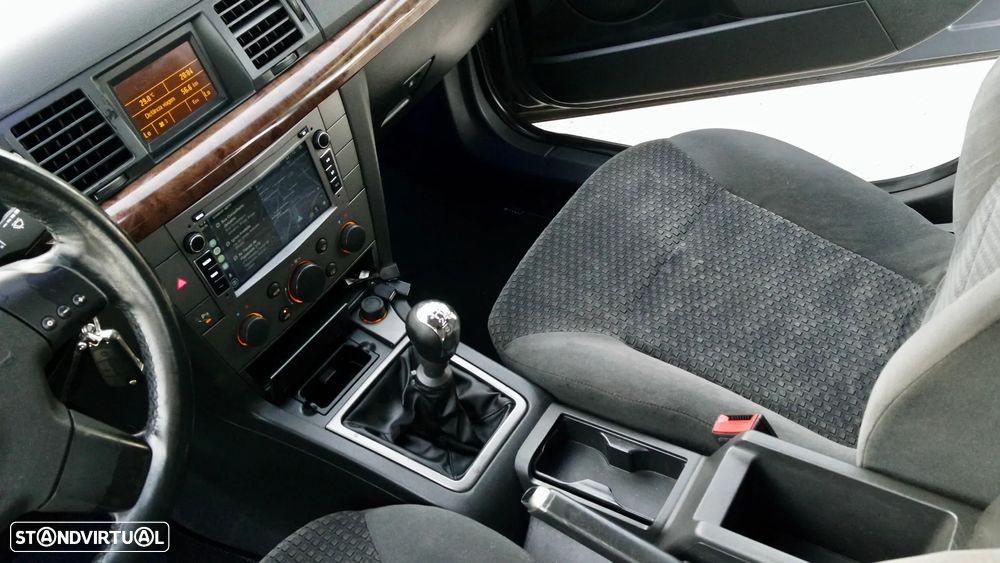 Opel Vectra GTS 2.2 DTi - 42