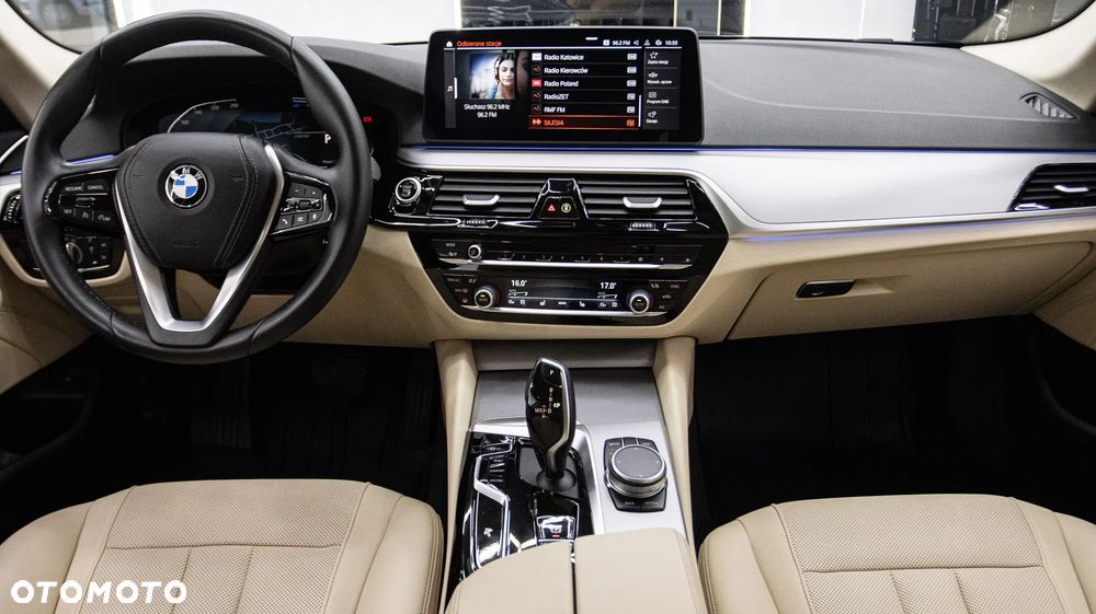 BMW Seria 5 520d mHEV Luxury Line - 12