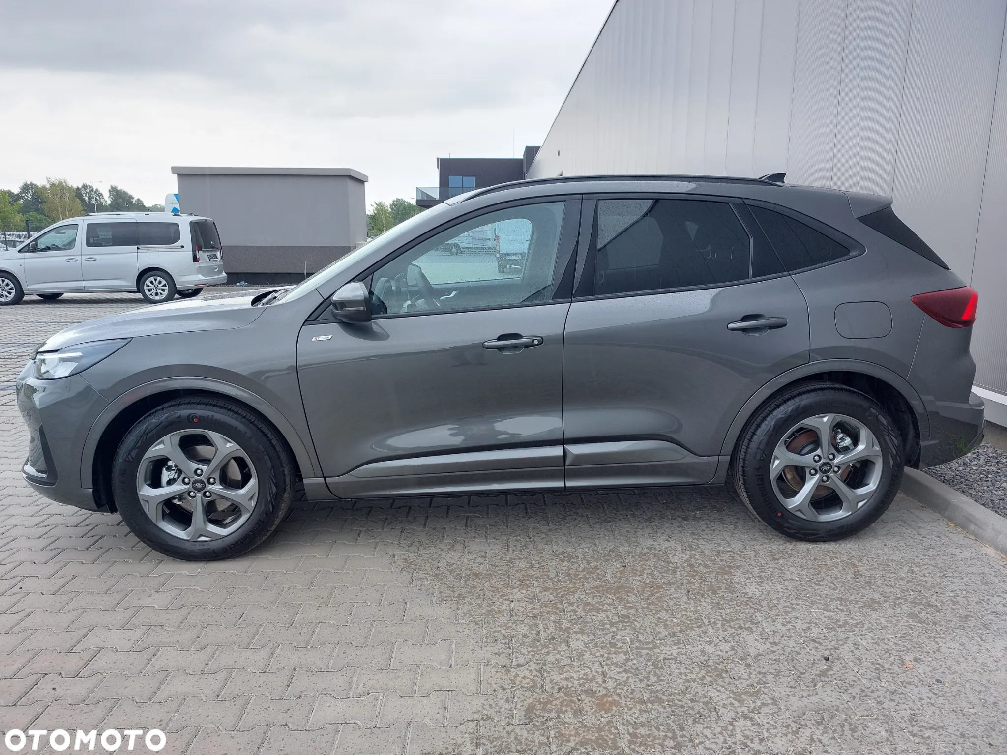 Ford Kuga 1.5 EcoBoost FWD ST-Line - 6