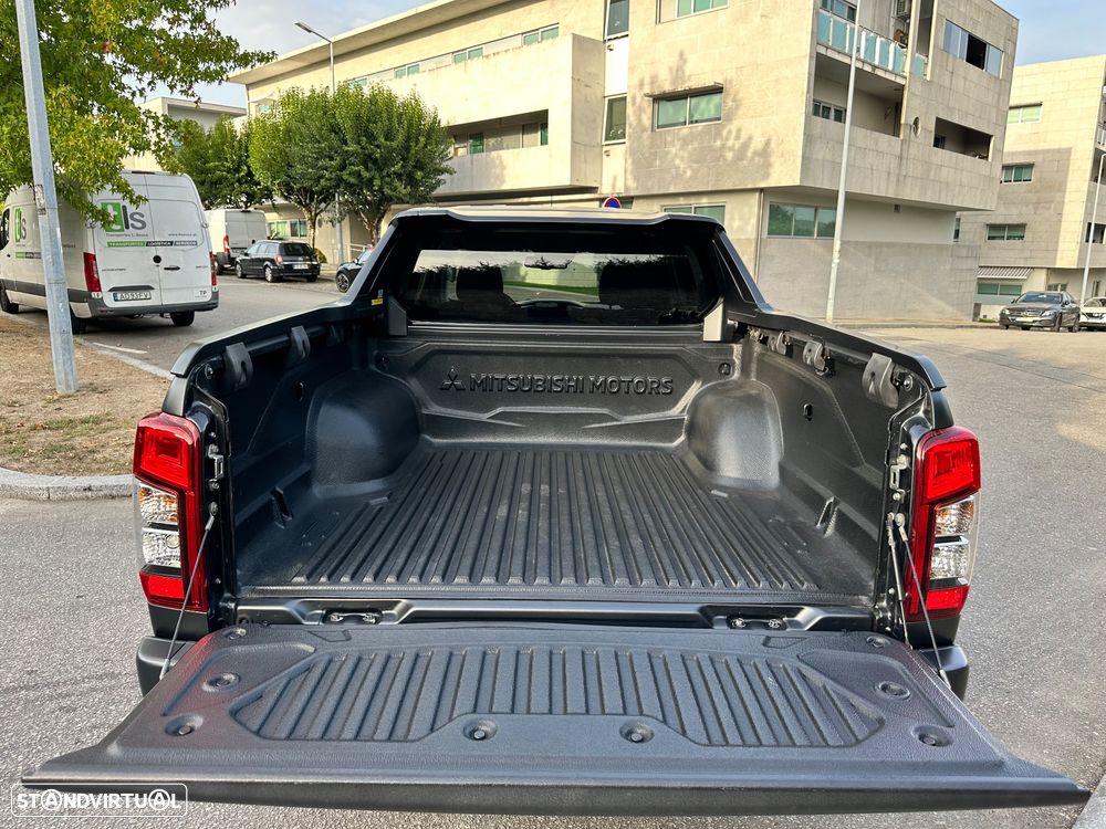 Mitsubishi L200 - 23
