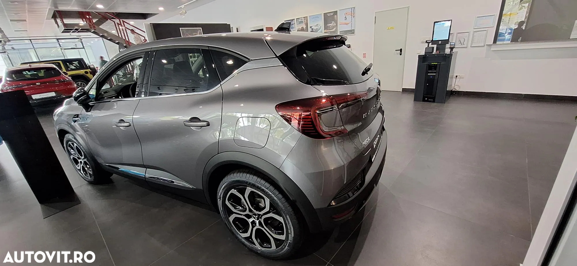 Mitsubishi ASX 1.6 PHEV Instyle - 6