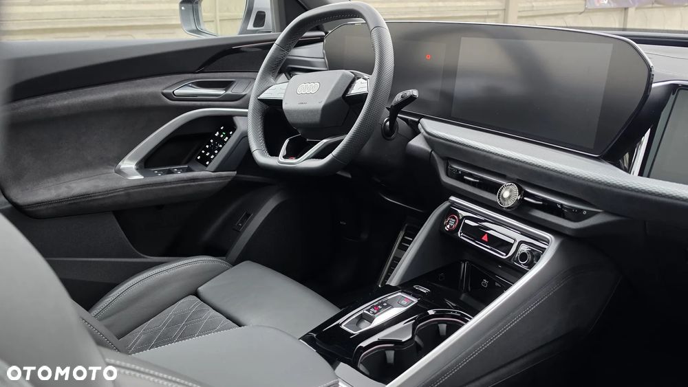 Audi SQ5 - 10