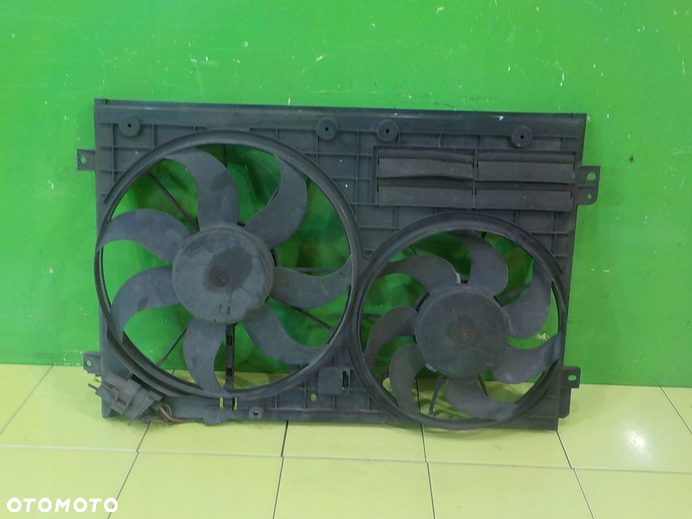 SKODA SUPERB II 2.0 TDI AUT 13r HB 5D wentylator chlodnicy - 1