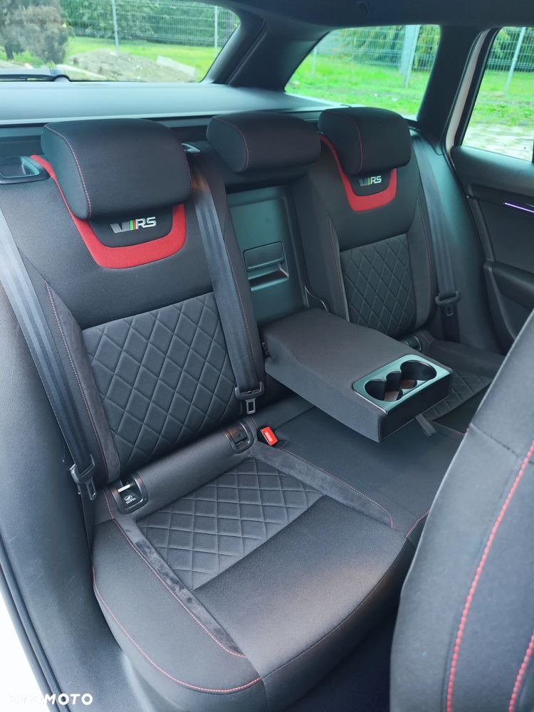Skoda Octavia 2.0 TDI DSG RS - 24