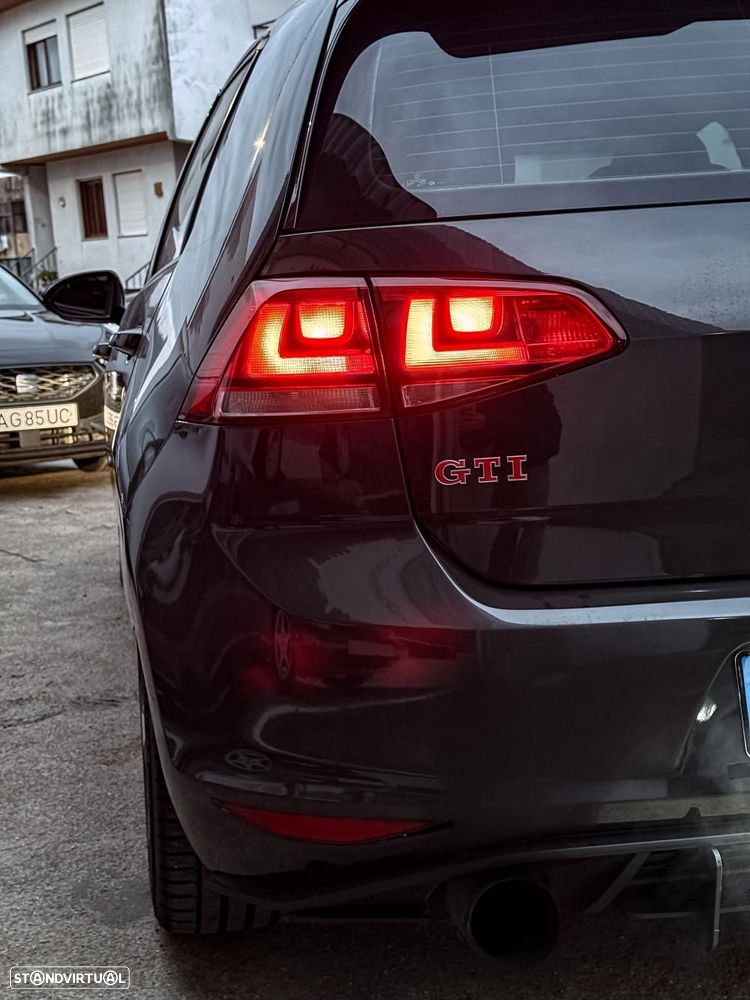 VW Golf 2.0 TSi GTi - 15