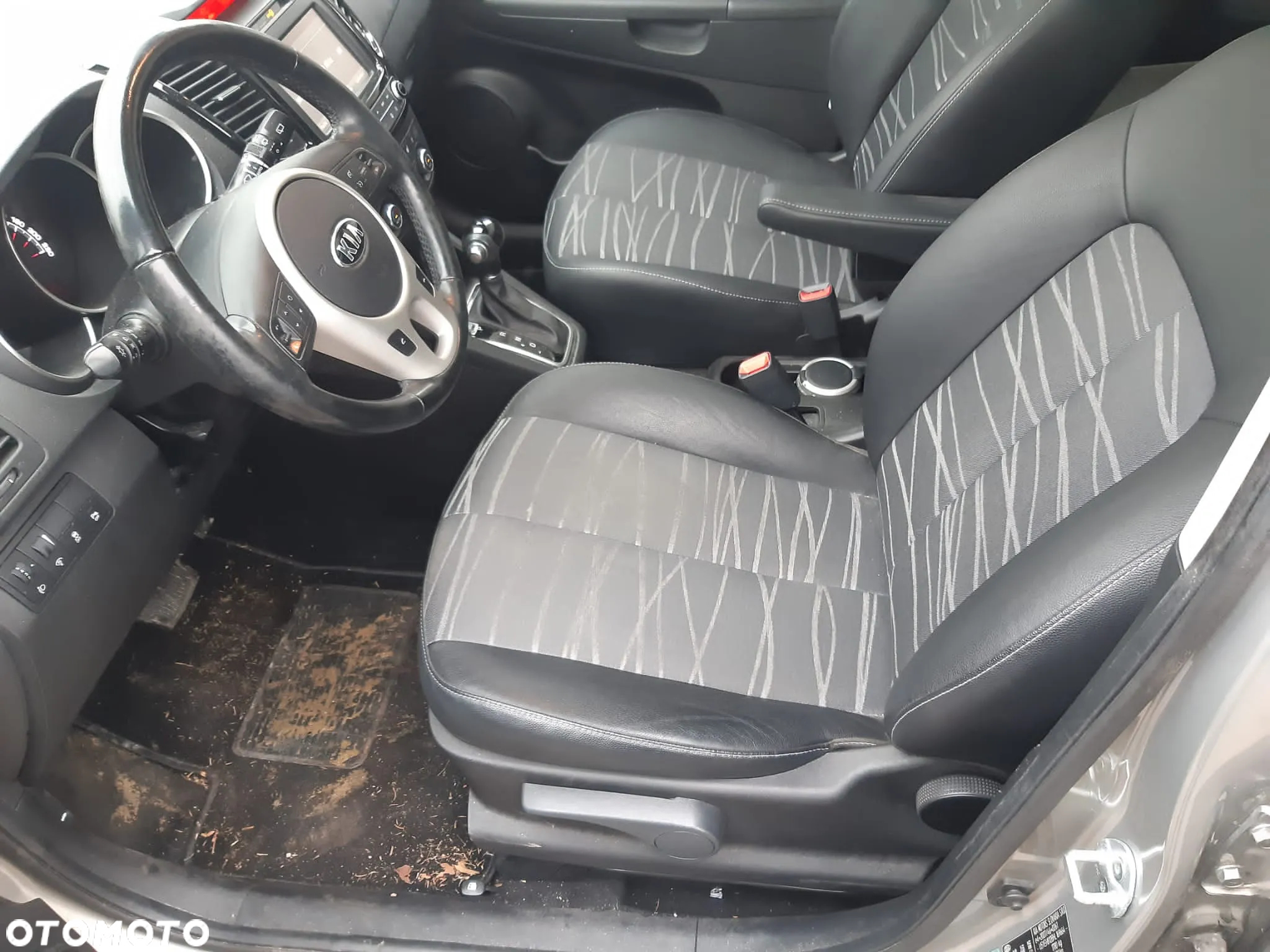 Kia Venga 1.6 CVVT Automatik Vision - 13
