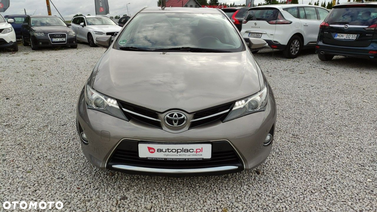 Toyota Auris - 21