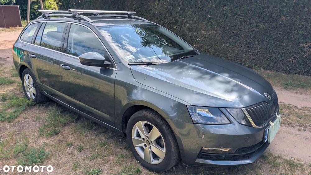 Skoda Octavia ver-1-5-tsi-gpf-act-ambition - 3