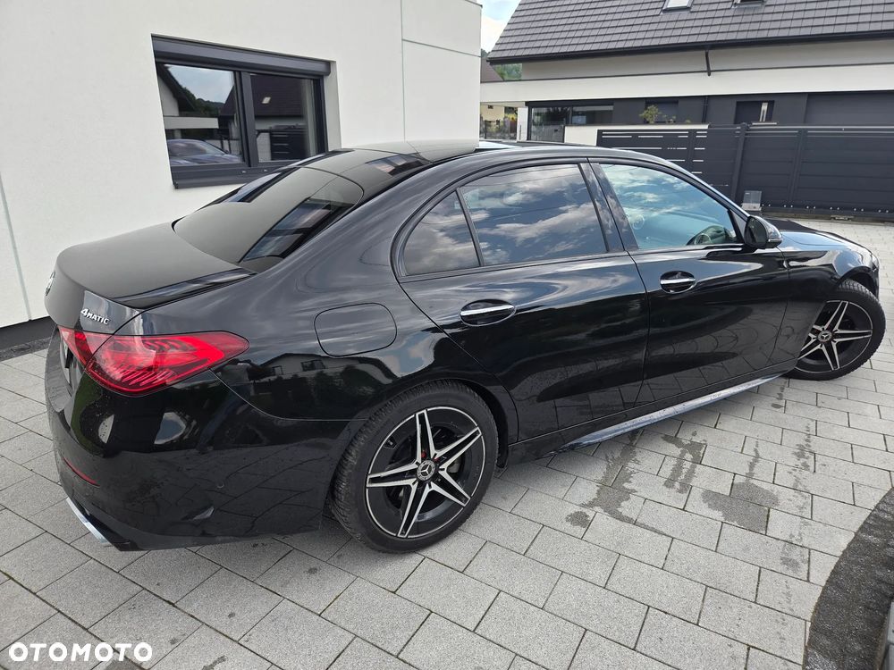 Mercedes-Benz Klasa C 200 mHEV 4-Matic AMG - 11