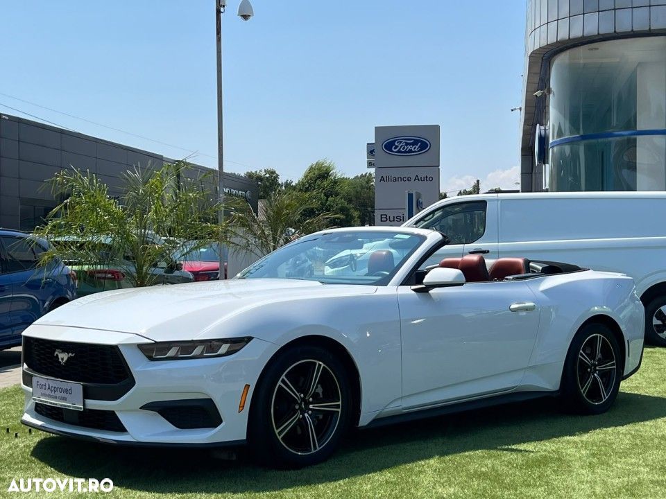 Ford Mustang - 7