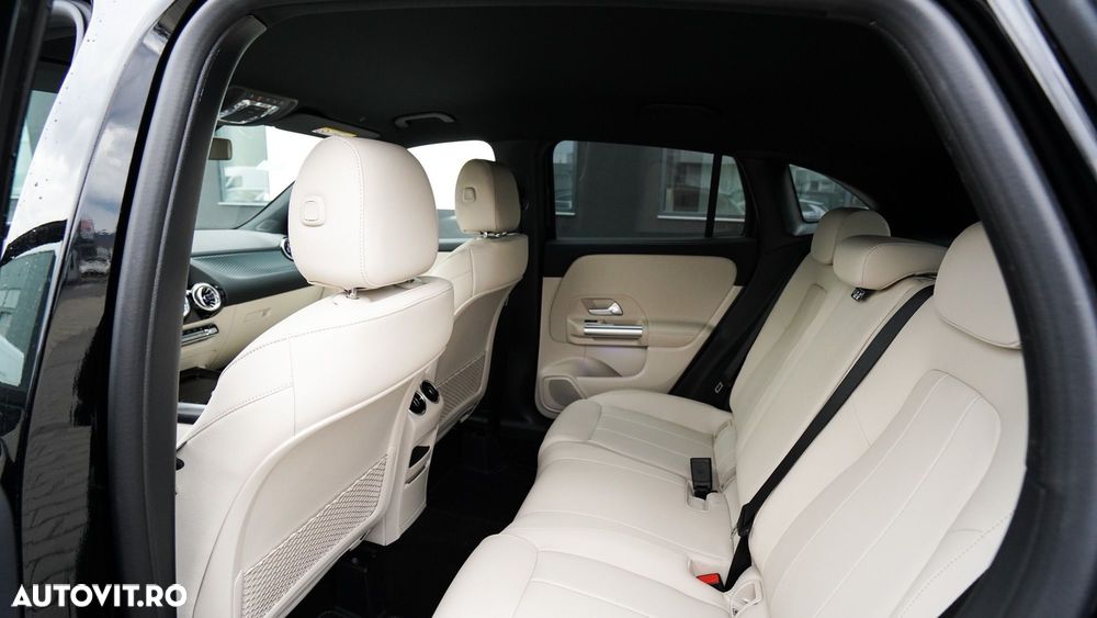 Mercedes-Benz GLA 250 e - 13