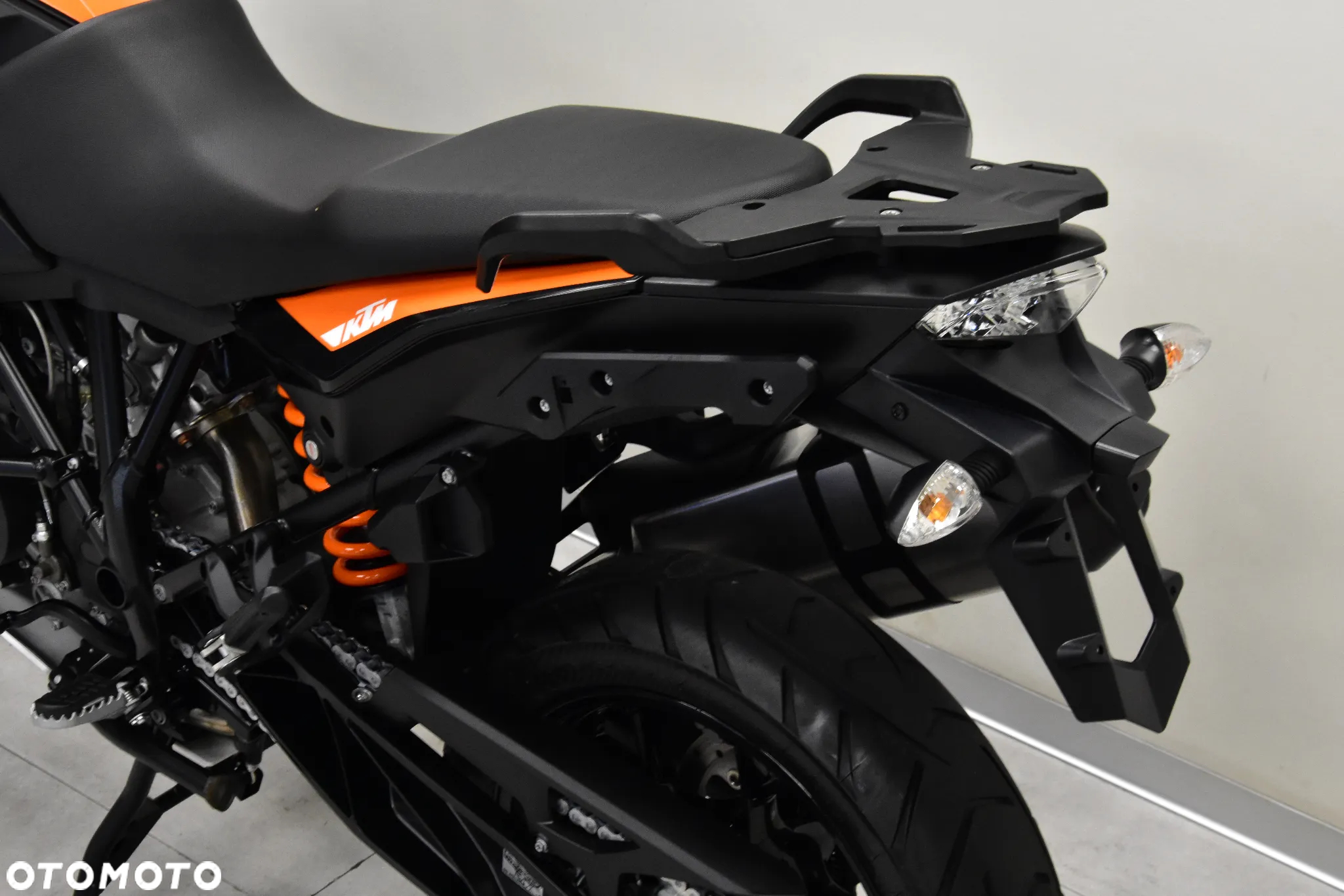 KTM Adventure - 18