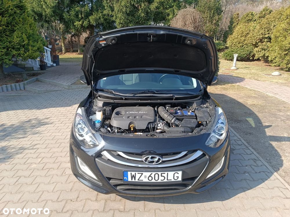 Hyundai i30 1.6 CRDi Premium - 33