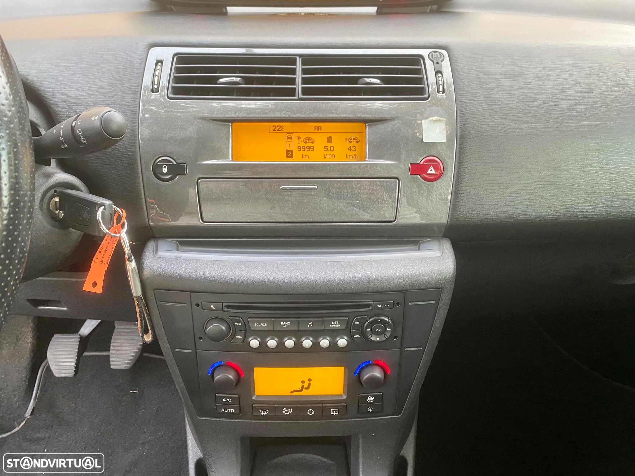 Citroën C4 1.6 HDi 110 Exclusive - 34