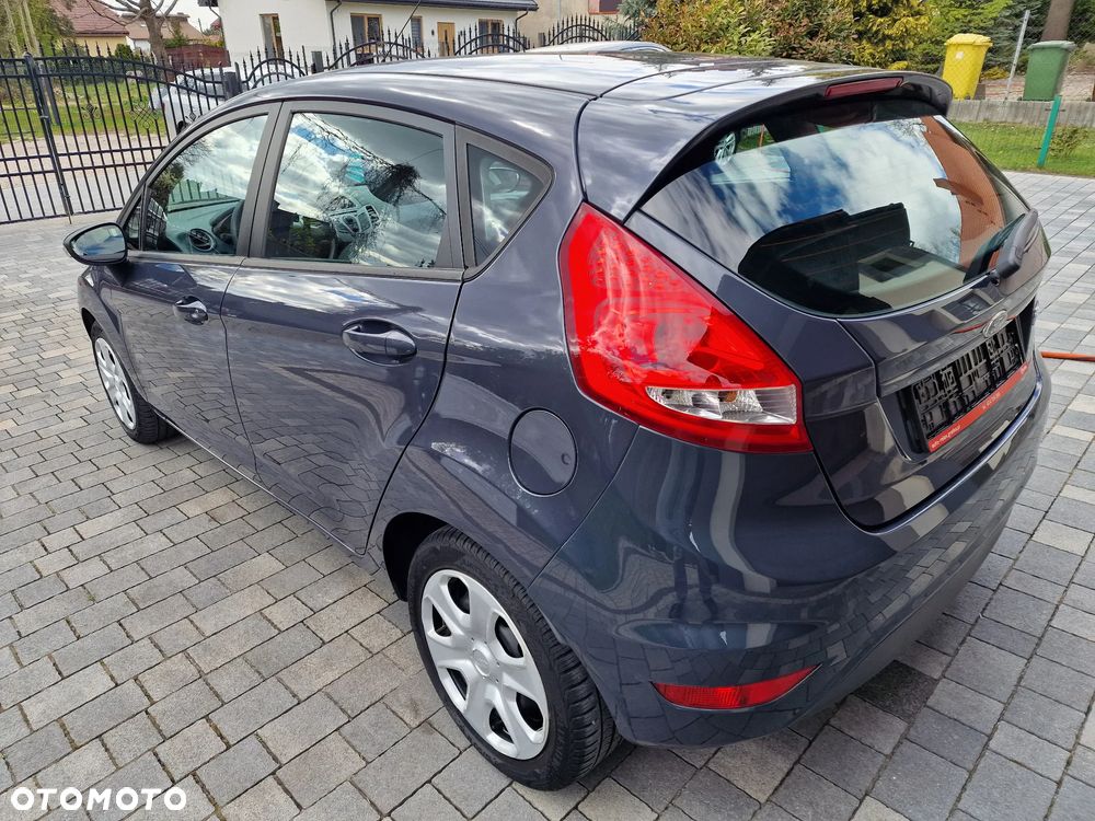 Ford Fiesta 1.25 Trend EU5 - 6