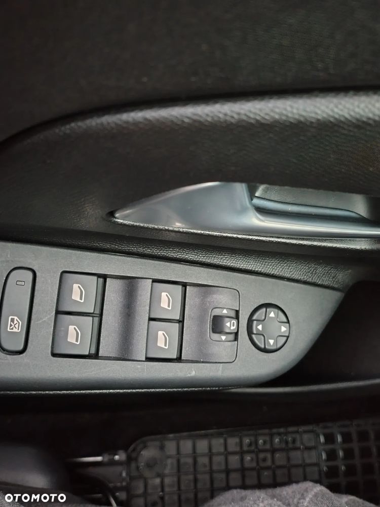 Opel Corsa 1.2 Direct Injection Turbo Start/Stop Elegance - 35