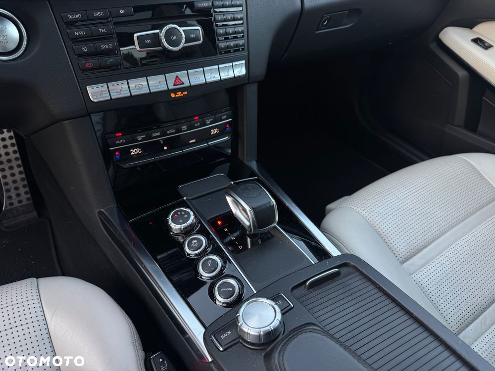 Mercedes-Benz Klasa E 63 AMG S 4-Matic - 9
