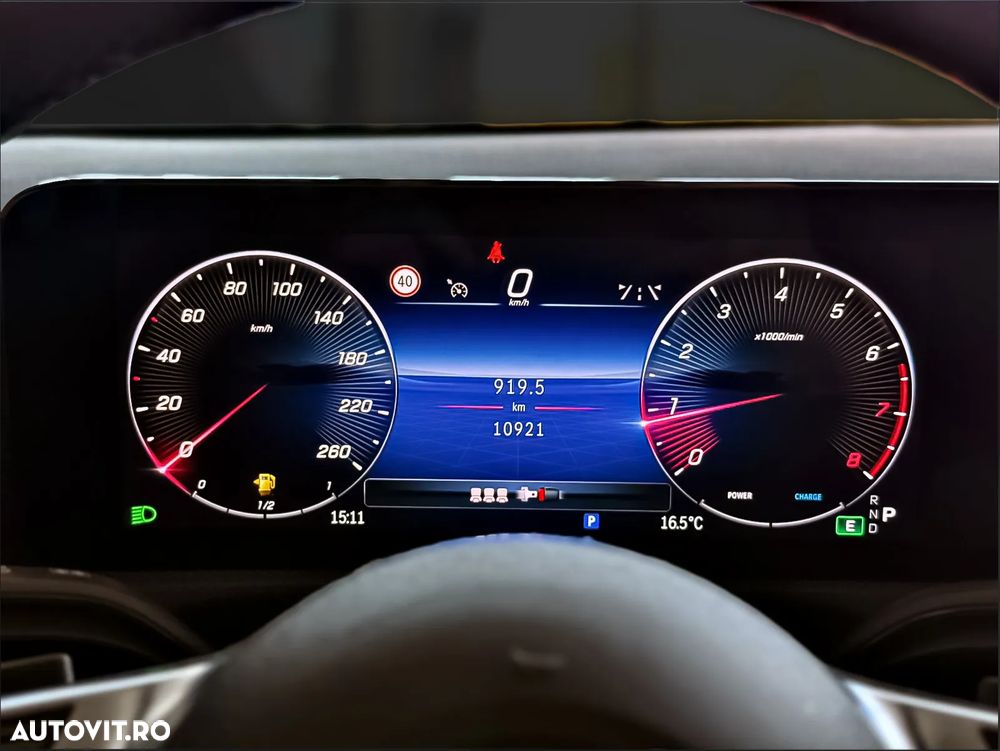 Mercedes-Benz A 200 7G-DCT Progressive - 24