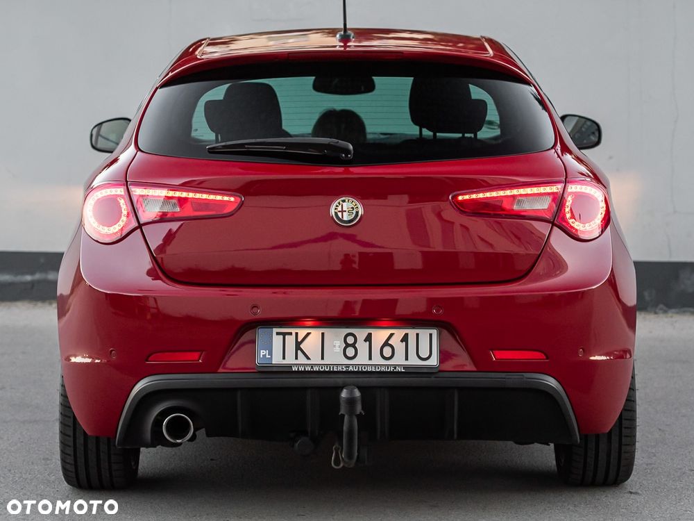 Alfa Romeo Giulietta 1.6 JTDM 16V - 9