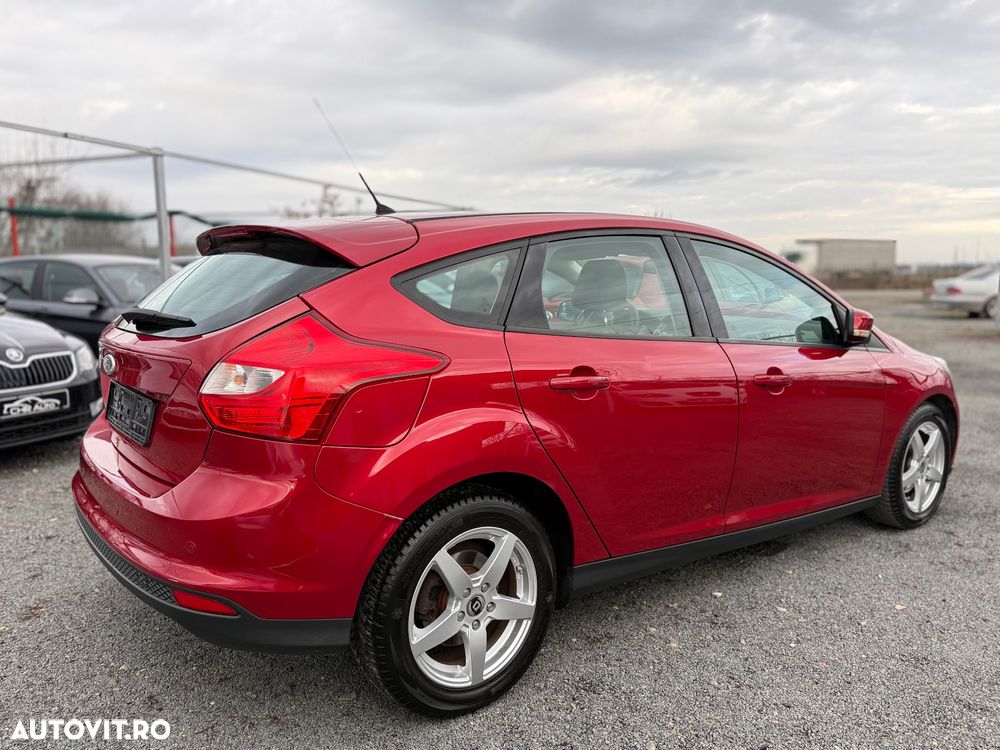 Ford Focus 1.6 TDCI DPF Trend - 31