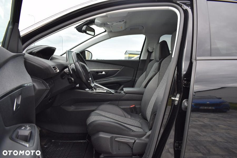 Peugeot 3008 PureTech 130 Stop & Start EAT6 Active - 6
