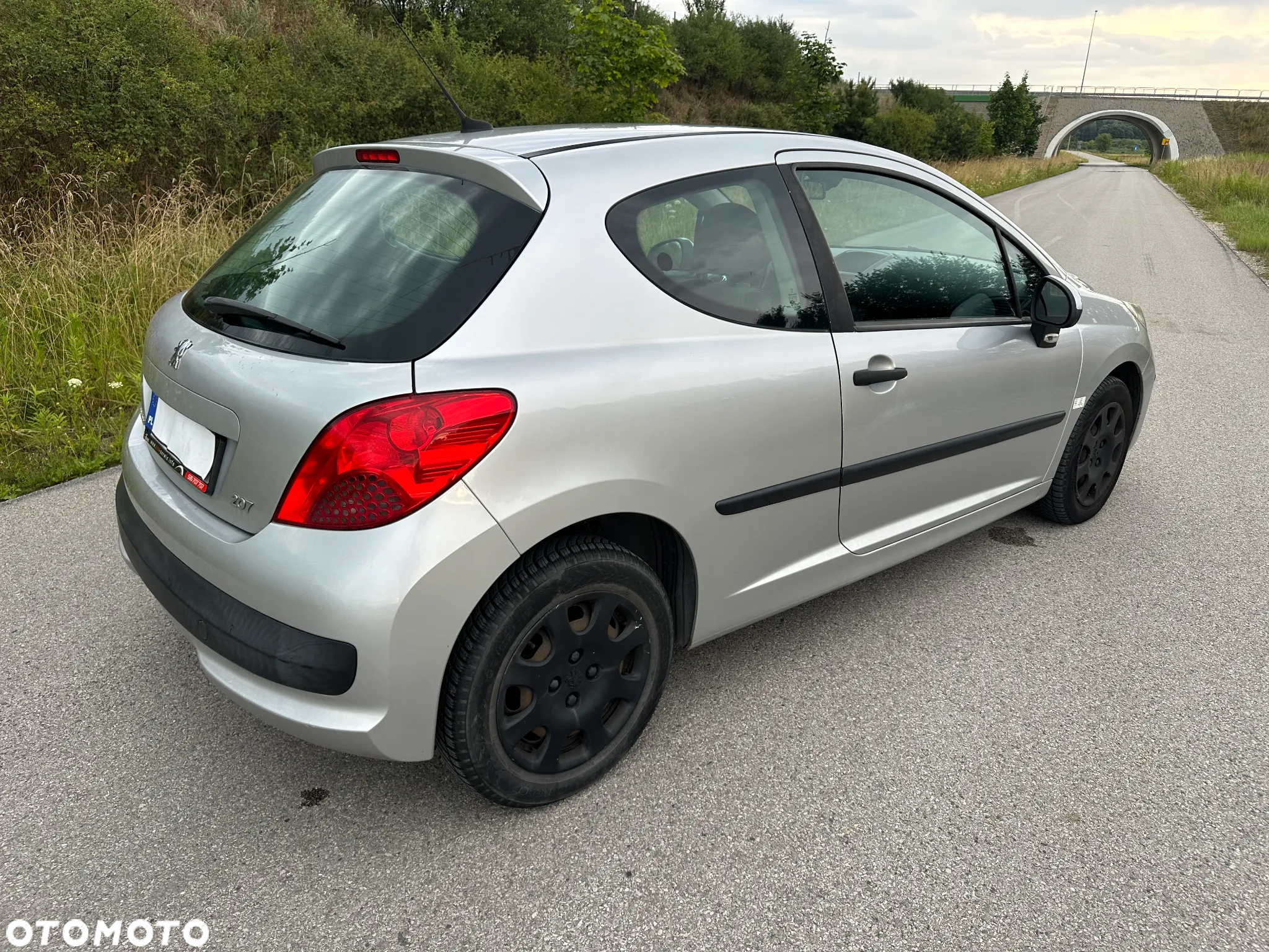 Peugeot 207 1.4 HDi Trendy - 6