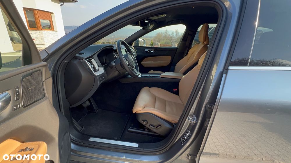 Volvo XC 60 B4 D AWD Inscription - 16