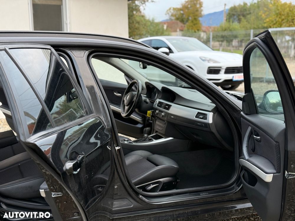 BMW Seria 3 320d xDrive DPF Touring Edition Exclusive - 6