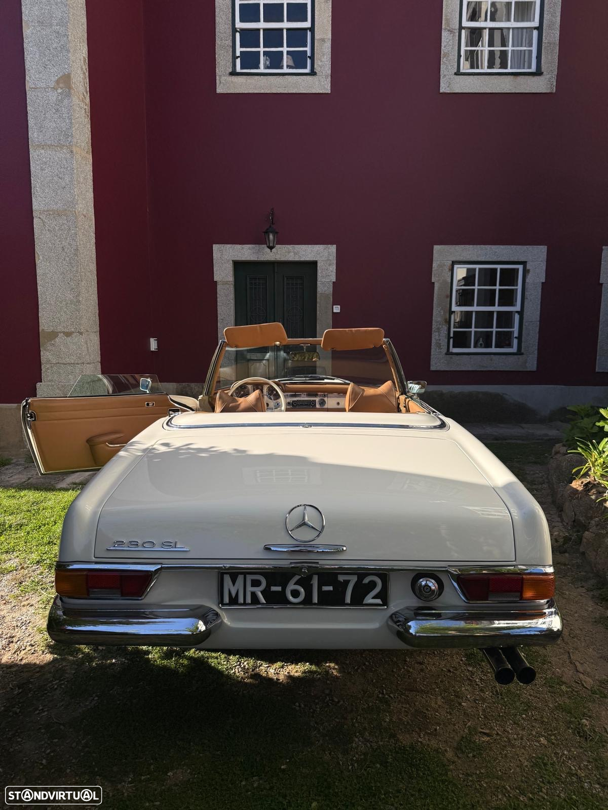 Mercedes-Benz SL 230 - 11