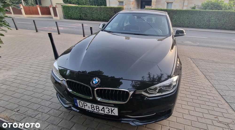 BMW Seria 3 320d xDrive Sport Line - 1
