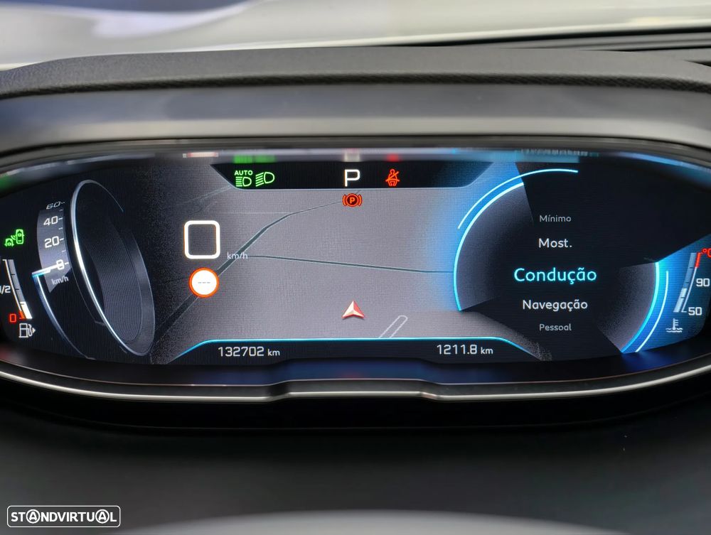 Peugeot 3008 BlueHDi 130 Stop & Start EAT8 GT - 48