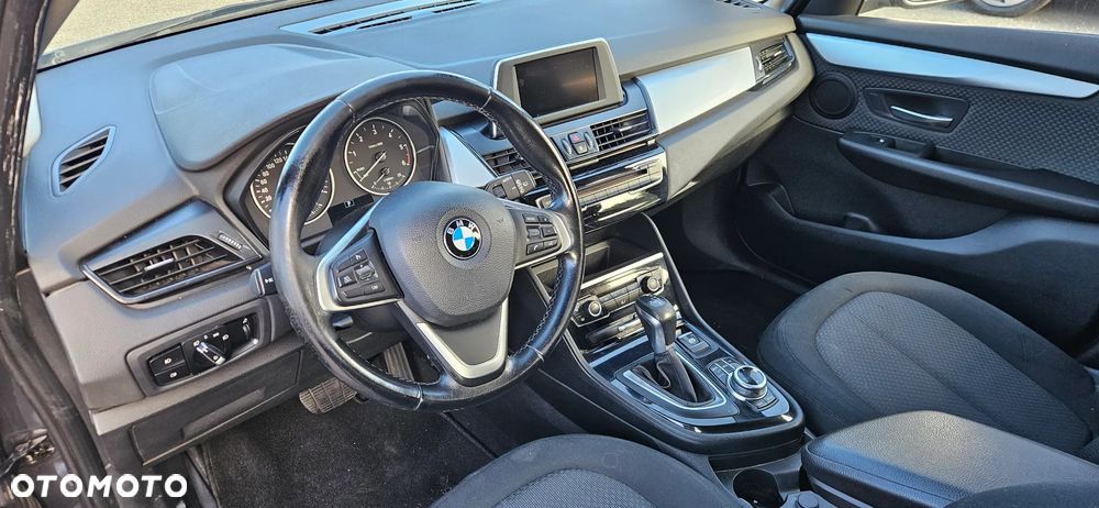 BMW Seria 2 216d Advantage - 7