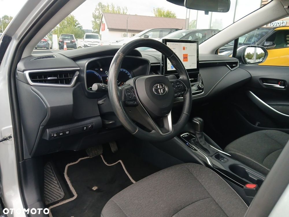 Toyota Corolla 1.8 Hybrid Comfort - 18