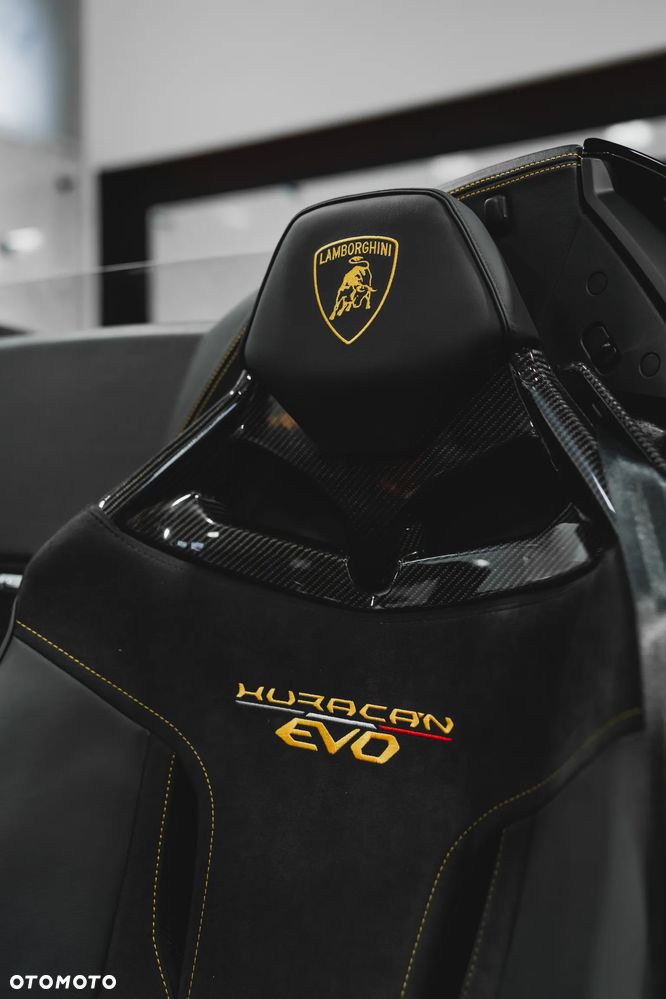 Lamborghini Huracan - 11