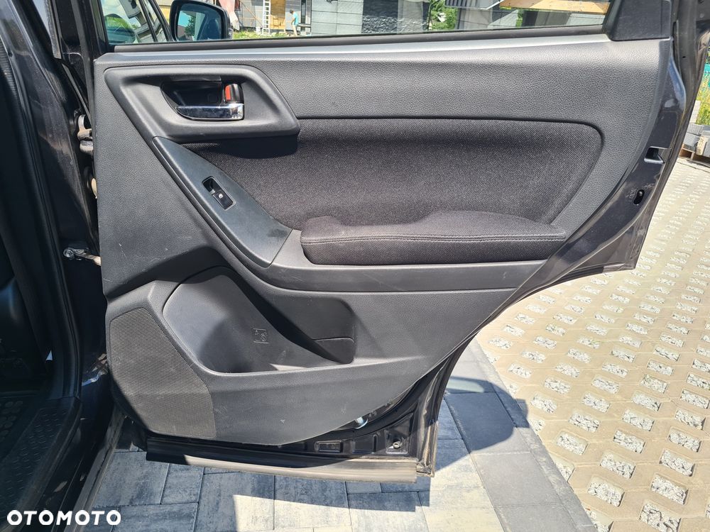 Subaru Forester 2.0 D Exclusive Lineartronic - 28