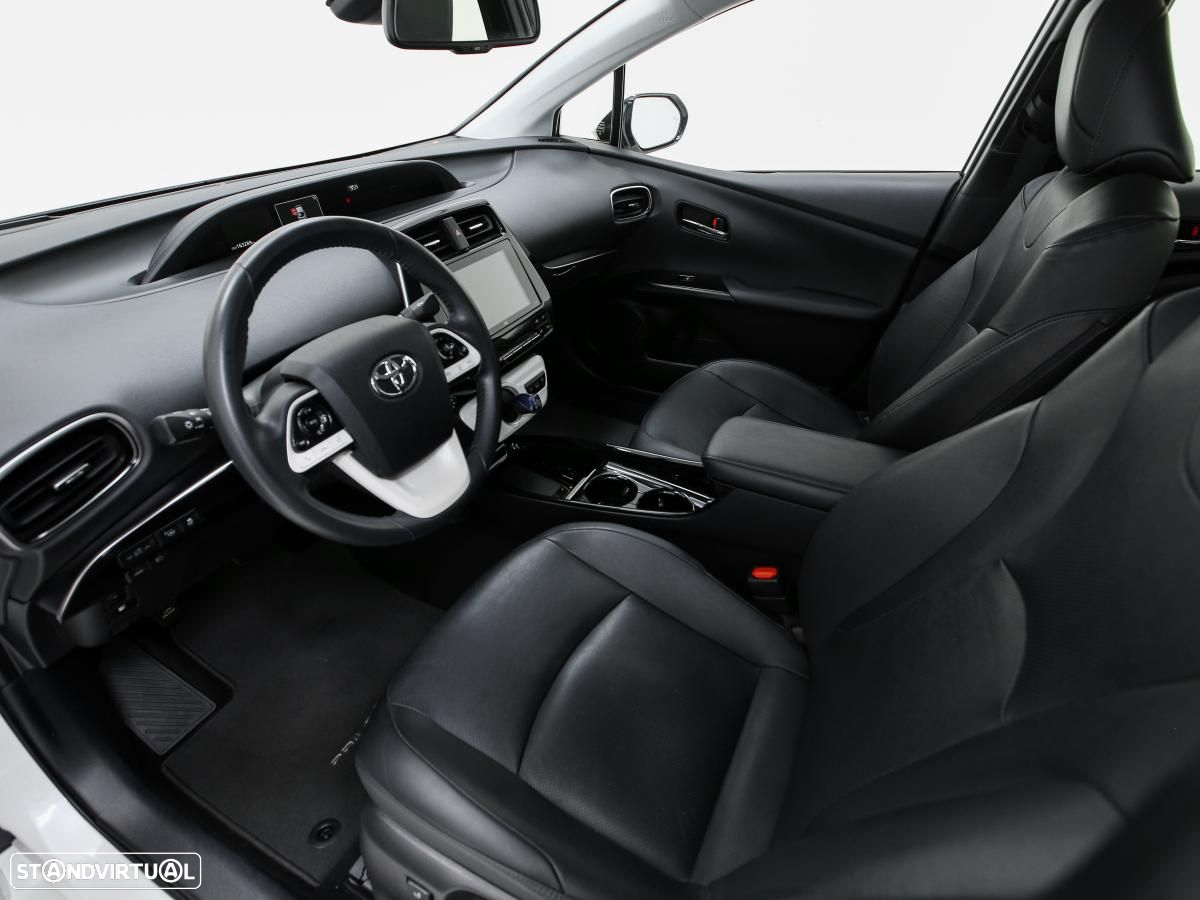 Toyota Prius - 7
