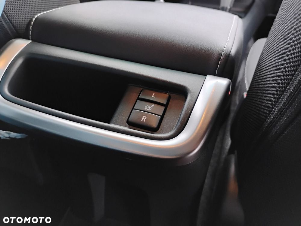 Toyota Hilux - 19