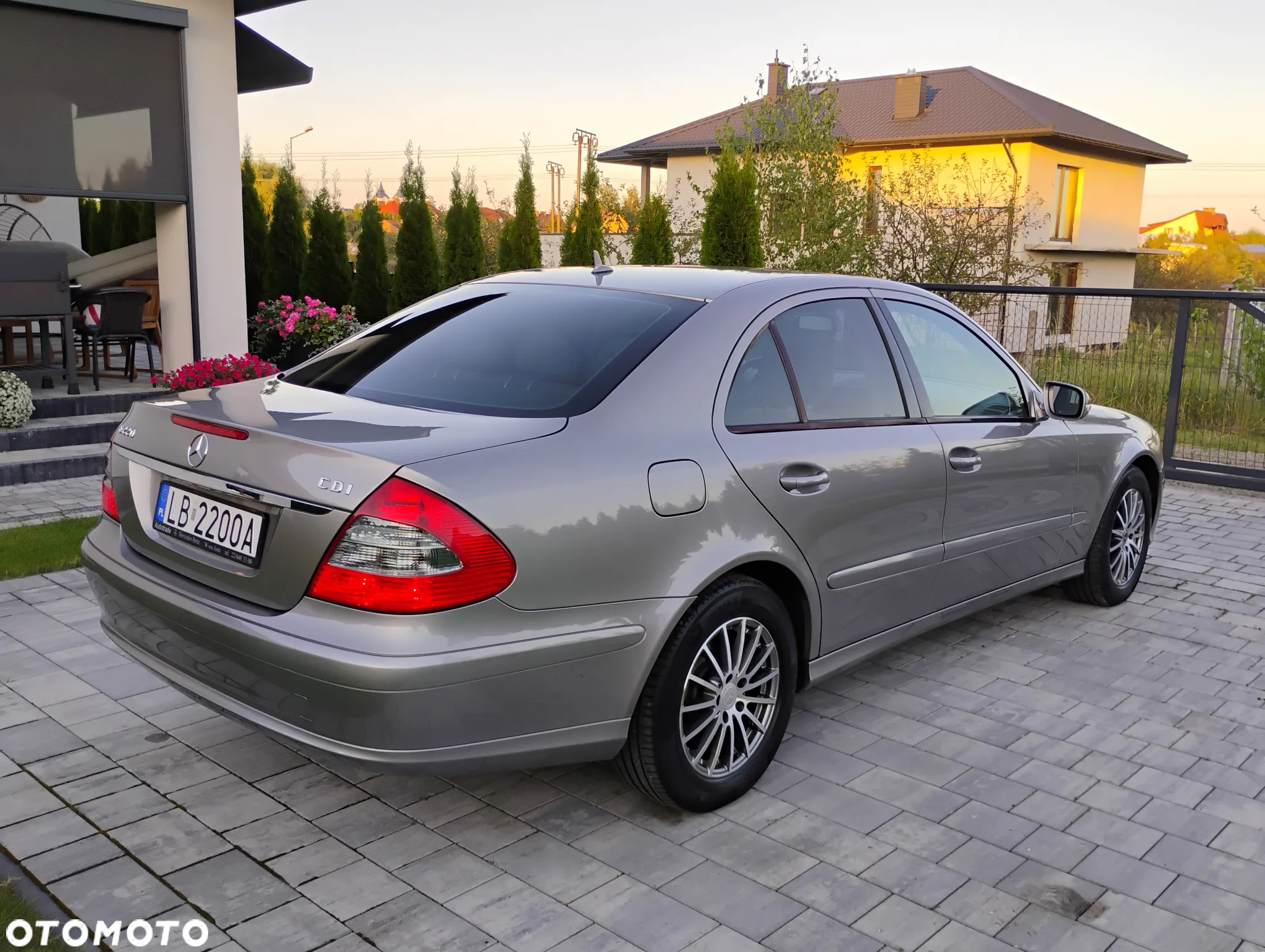 Mercedes-Benz Klasa E 220 CDI Automatik Classic - 6