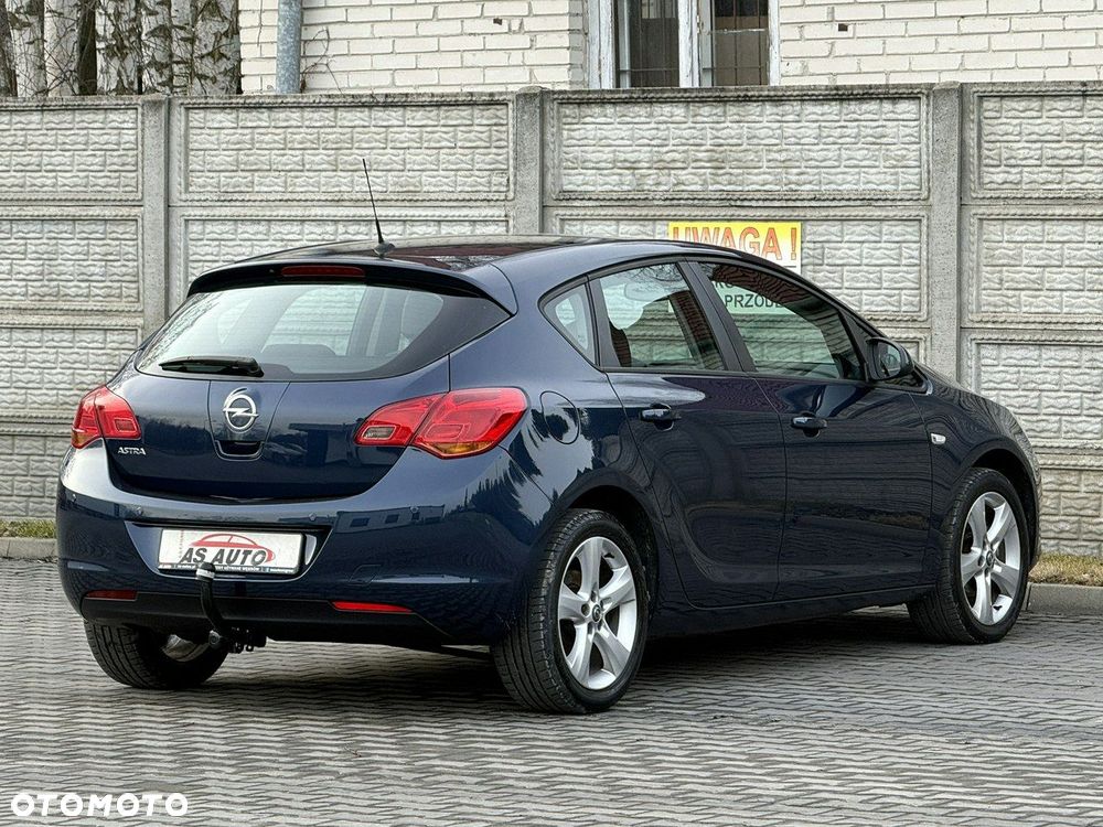 Opel Astra 1.6 Active - 40