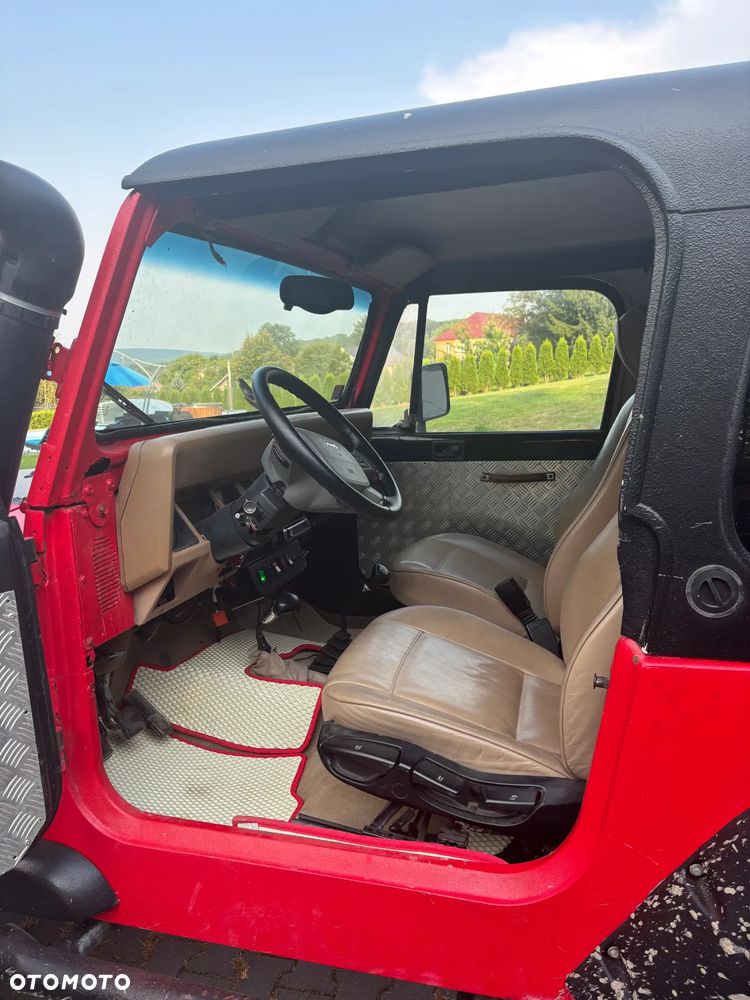 Jeep Wrangler 2.5L - 14