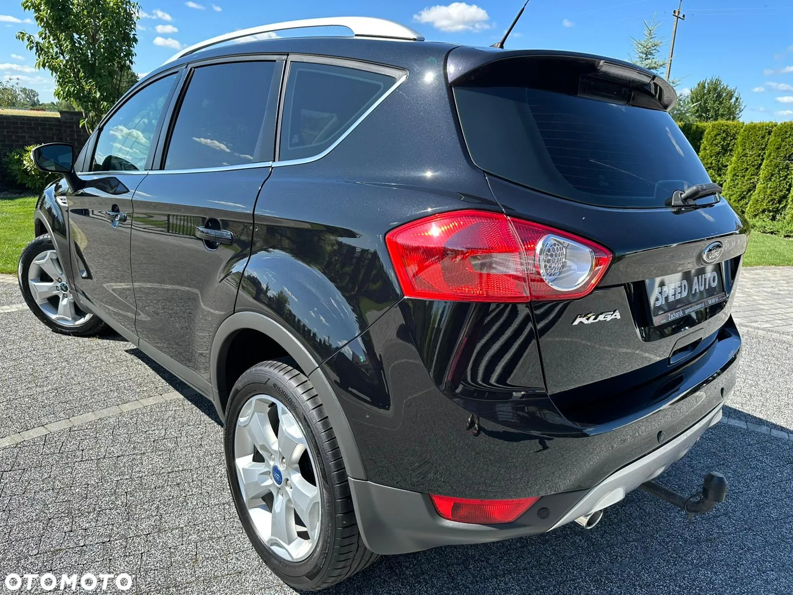 Ford Kuga 2.0 TDCi 4WD Titanium - 4